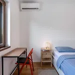 Lovely In With Wifi Apartment