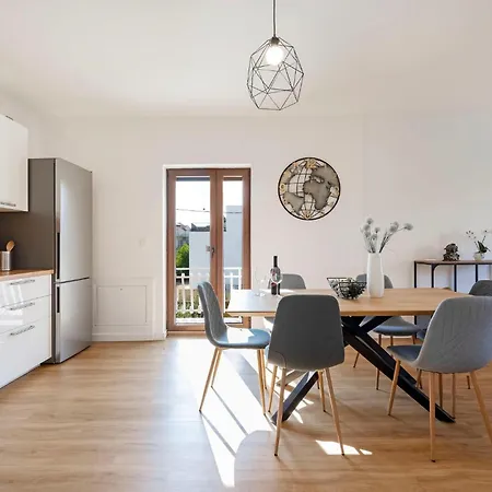 Lovely In With Wifi Brodarica (Sibenik-Knin)