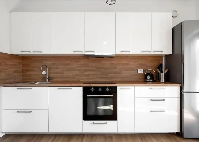 Lovely In With Wifi Apartman *