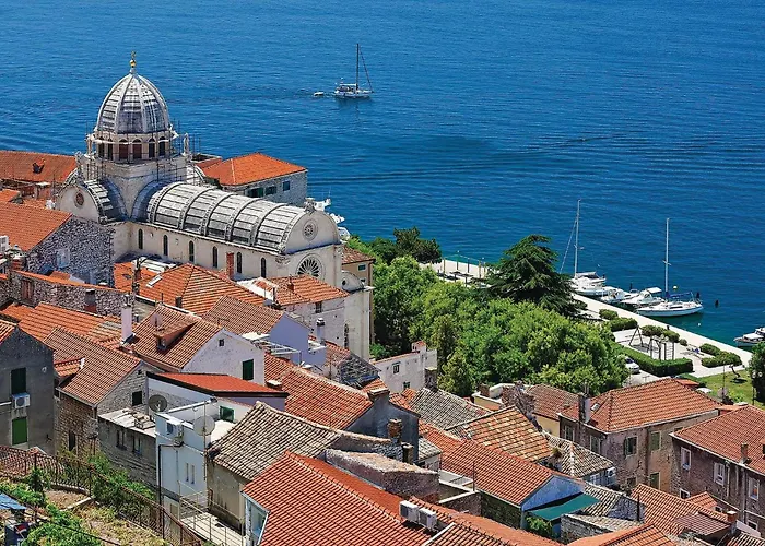 Lovely In With Wifi Apartman Brodarica